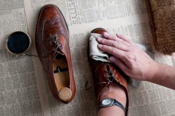 Qué materiales usar para cuidar tus zapatos
