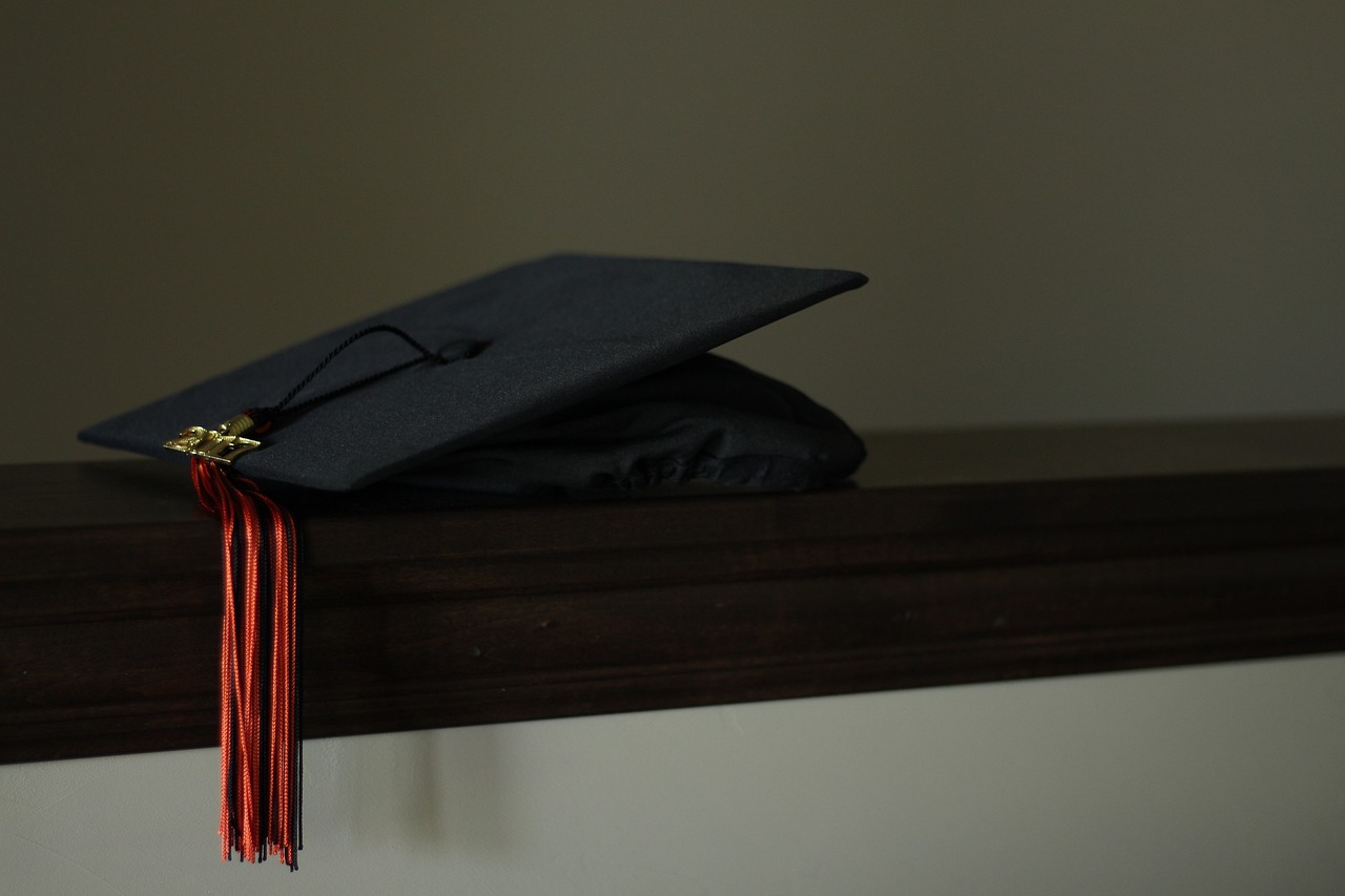 Trajes para graduación: un día especial con un toque distintivo