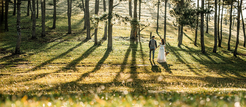 Cómo vestir para una boda en otoño